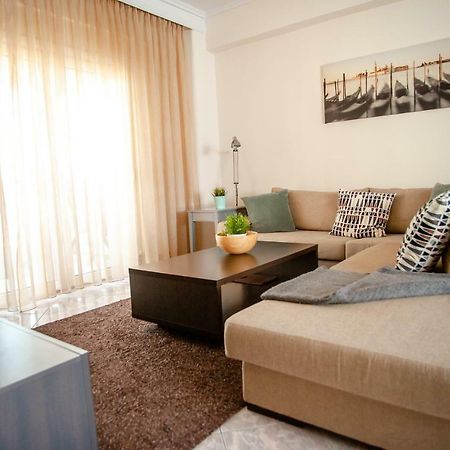 Aegean Family Apartment Peraía Extérieur photo