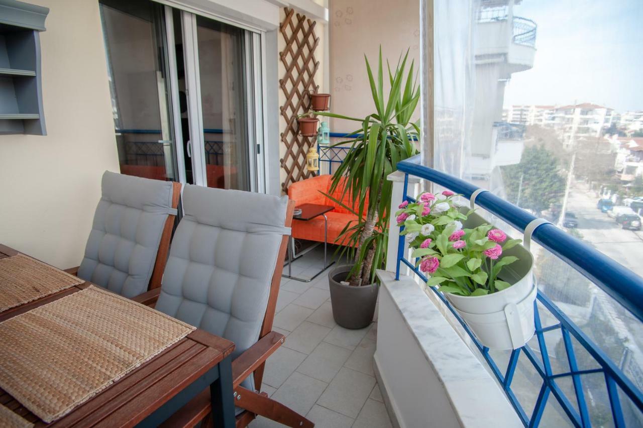 Aegean Family Apartment Peraía Extérieur photo