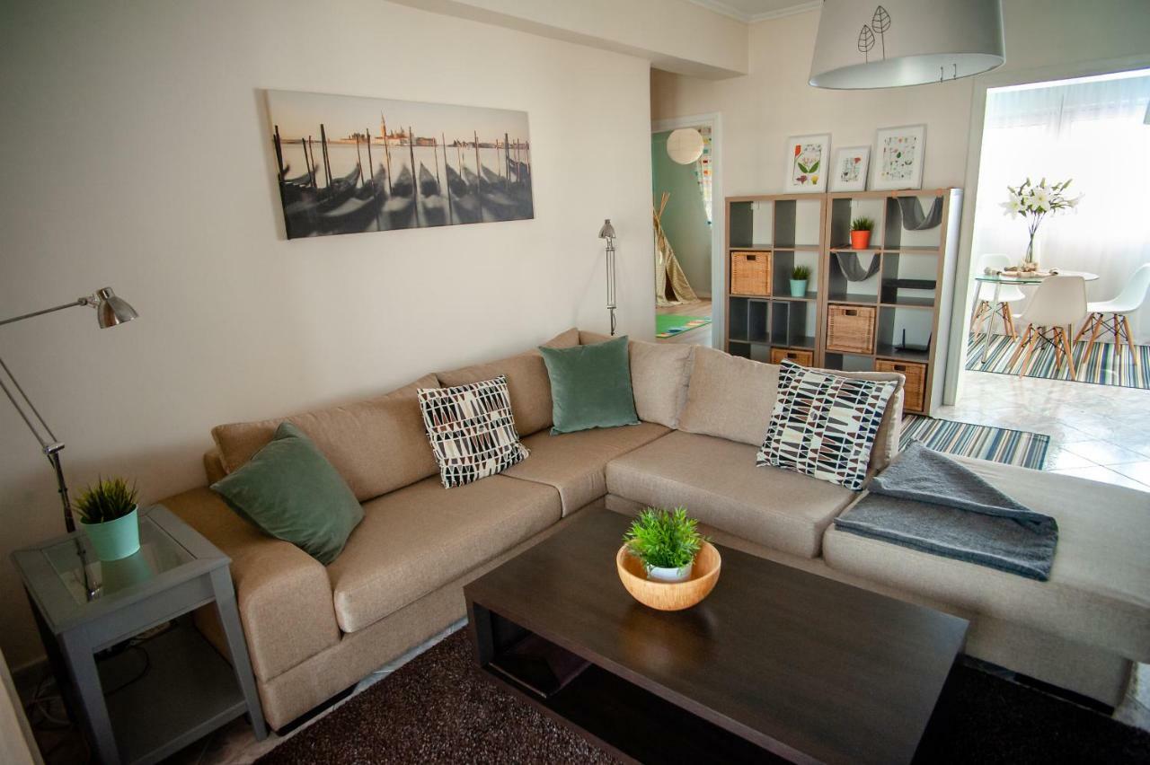 Aegean Family Apartment Peraía Extérieur photo