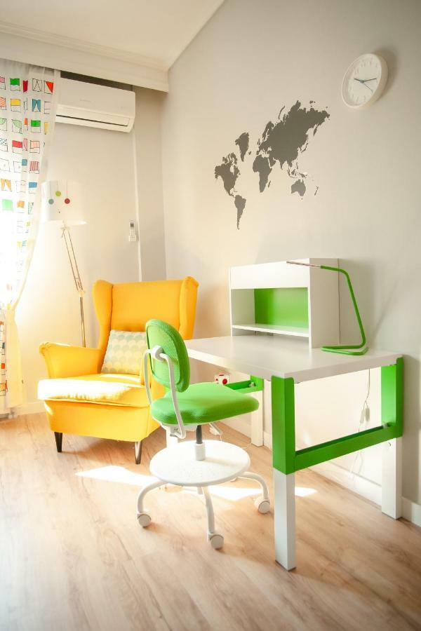 Aegean Family Apartment Peraía Extérieur photo