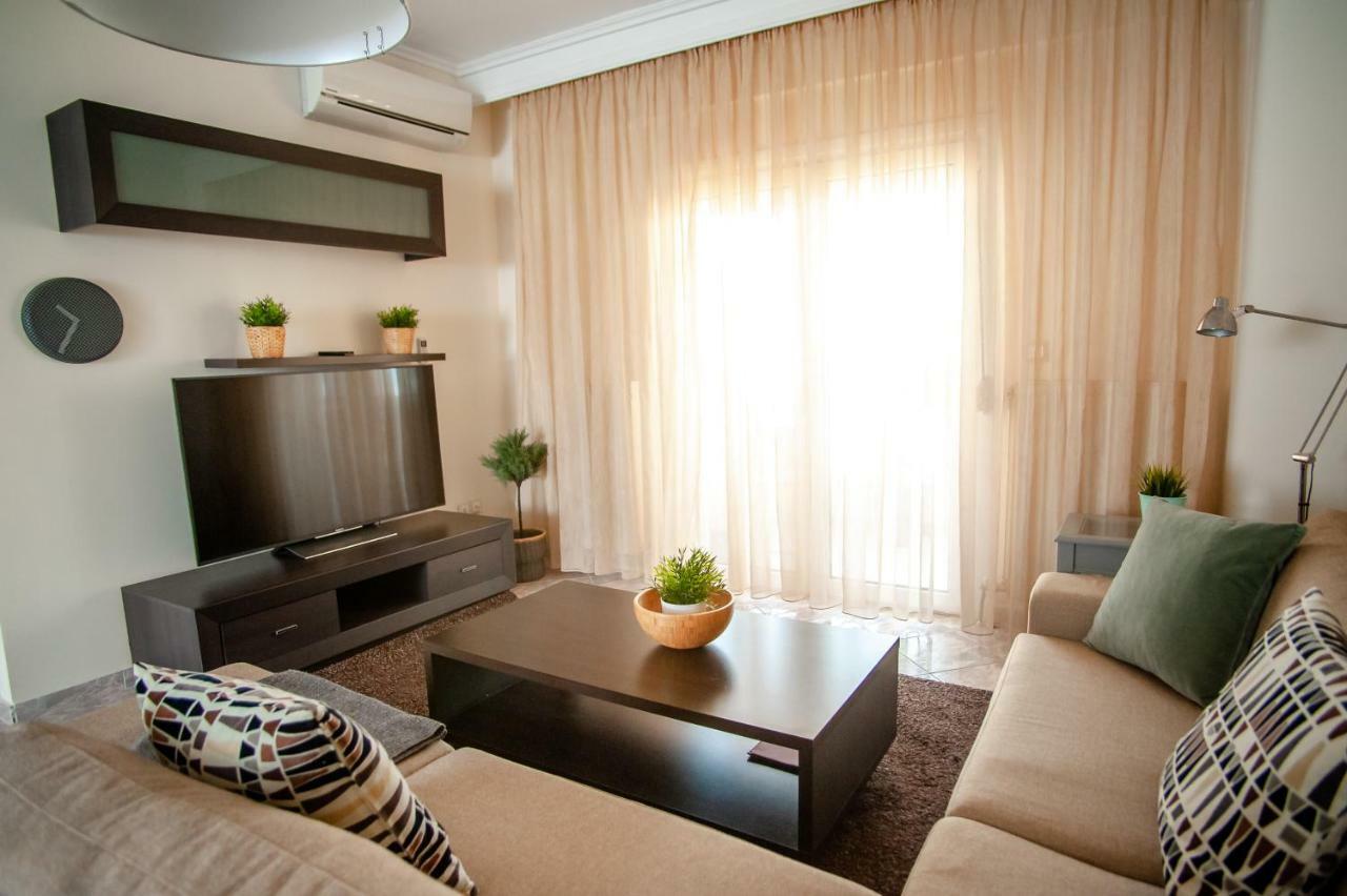 Aegean Family Apartment Peraía Extérieur photo