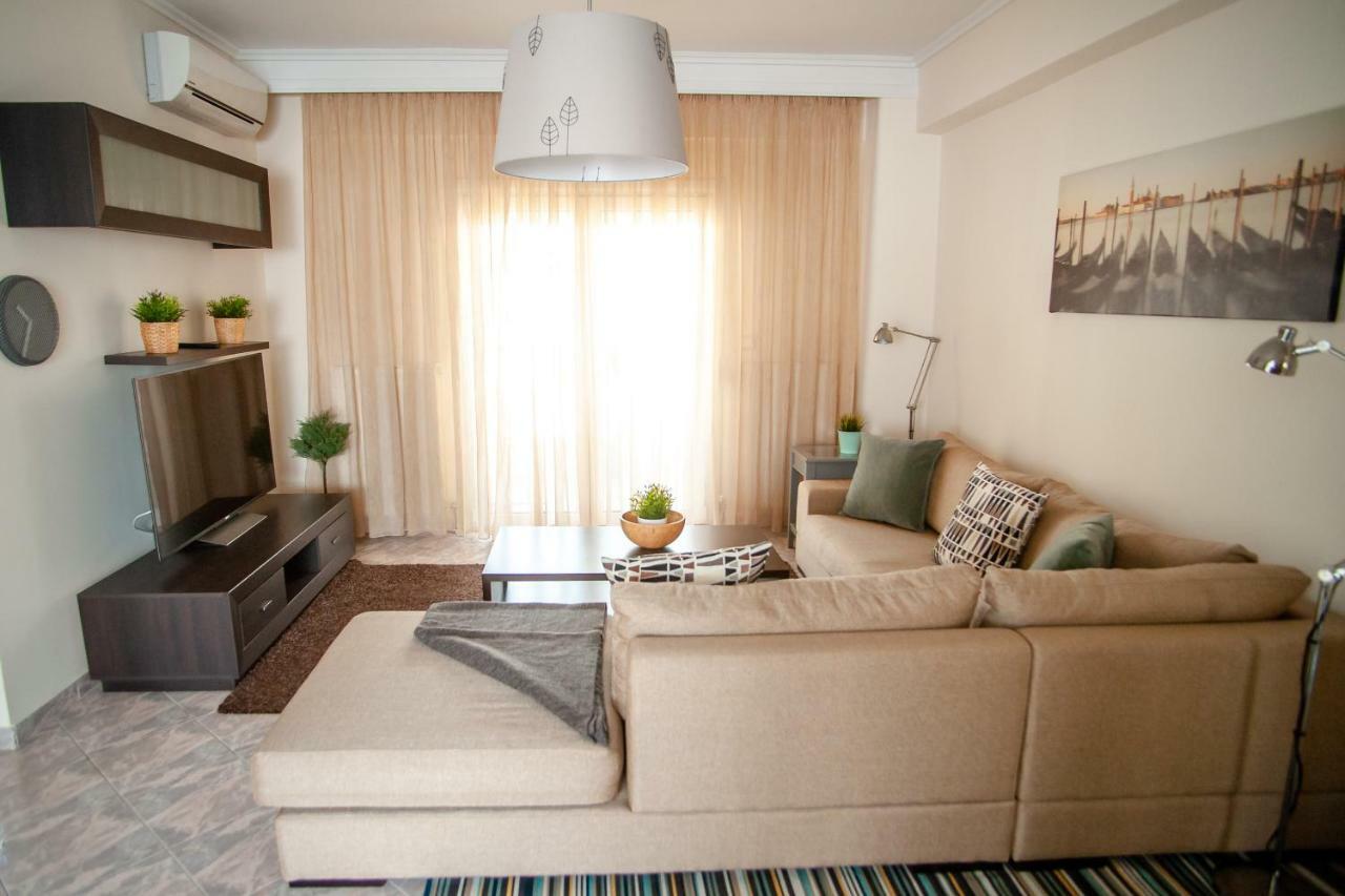 Aegean Family Apartment Peraía Extérieur photo